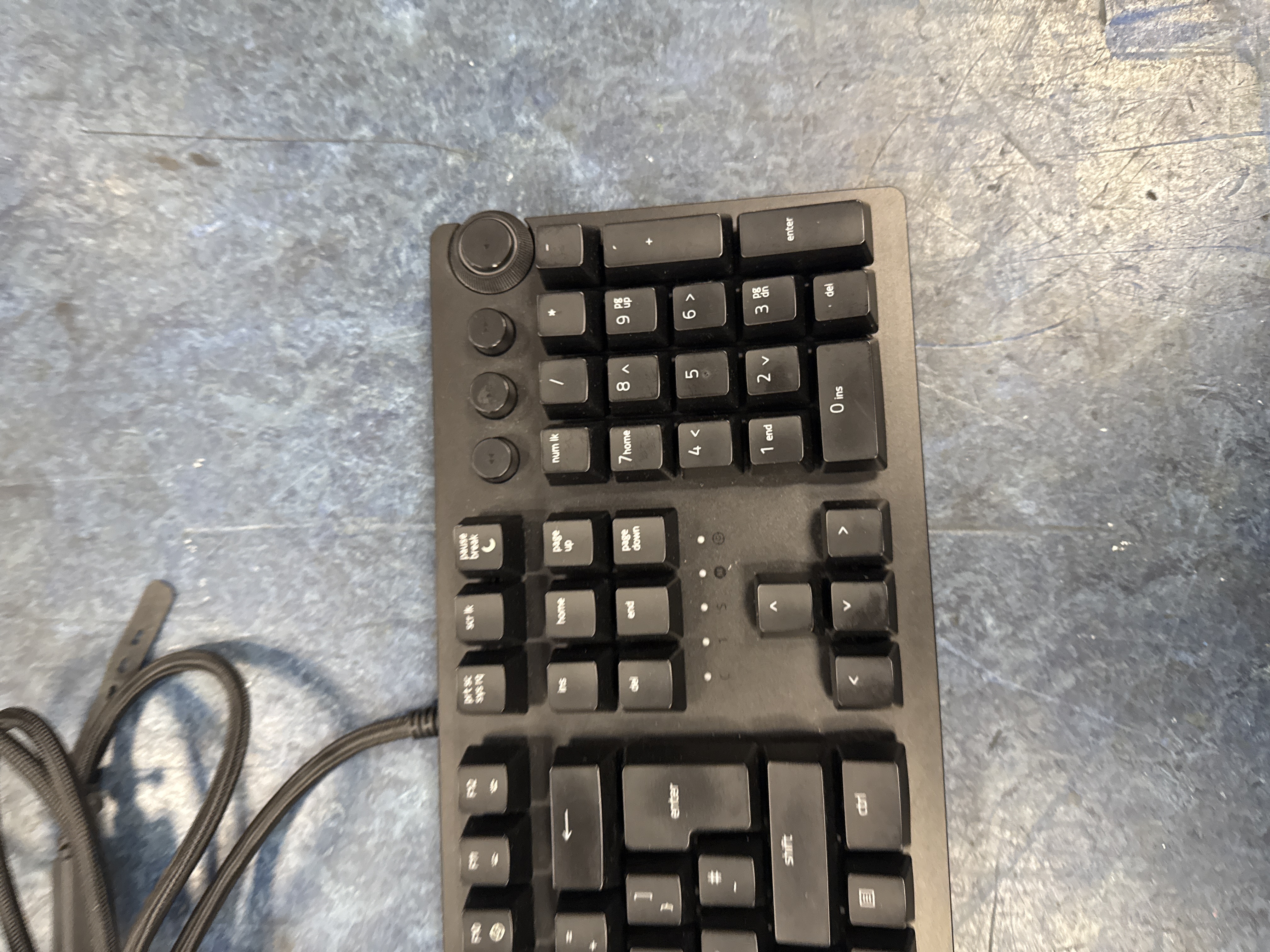 Pre-owned Razer razer huntsman elite keyboard - Own4Less